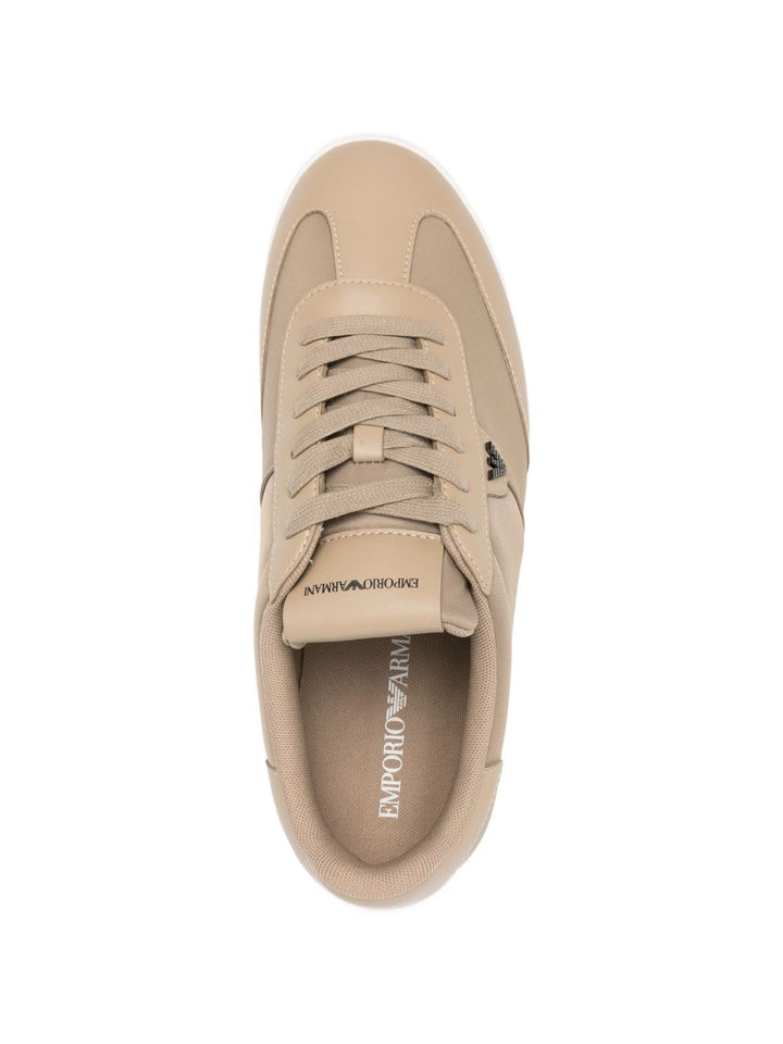 Emporio Armani Sneakers - Chiari e Naturali | 471b6032960f588bed5eca6ba3e2ac34d483120e