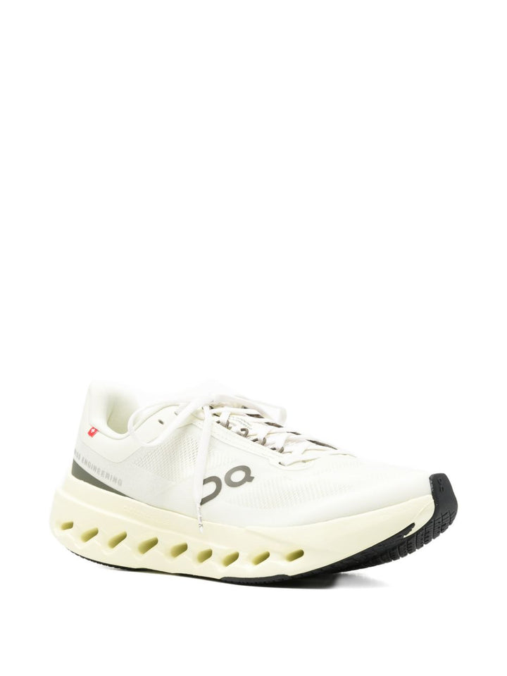 On Sneakers - Chiari e Naturali | 2f22ca4b6a08cbf48e875be2139384880679bda8