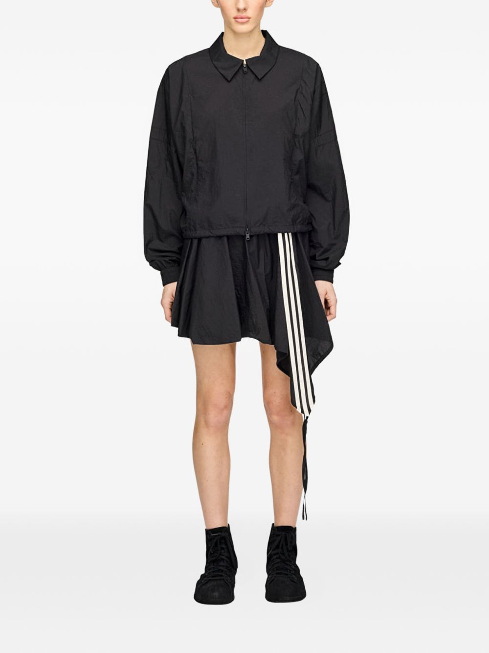 Y-3 Shorts - BLACK | e5c820a238acde028c7592d4a5158dc3452243d0