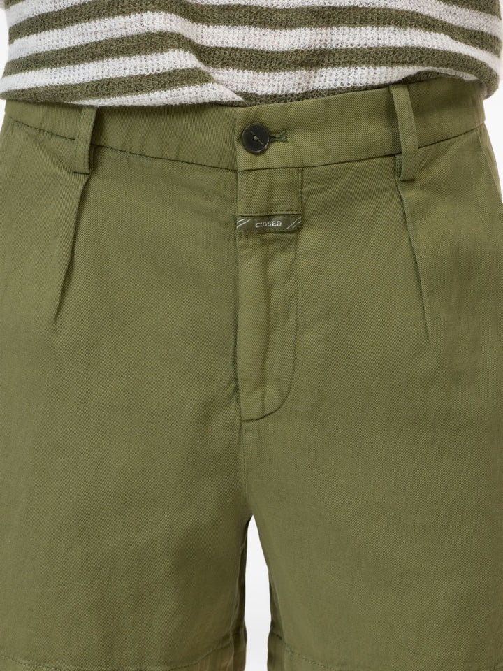 Closed Shorts - GREEN | 9ec860e70bf1562301f5c4328c0dae044c611bde