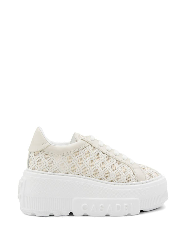 Nexsu Sneakers