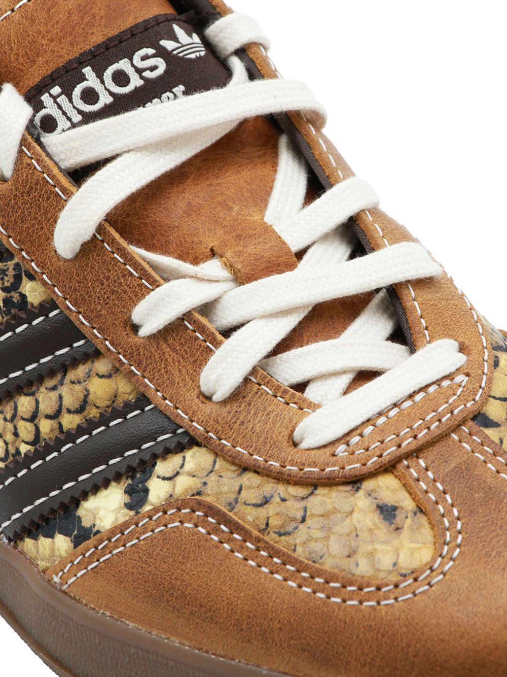 Adidas By Wales Bonner Sneakers - Chiari e Naturali | 9b2330f6a286fd11abb34b09ba148d68fee1929d
