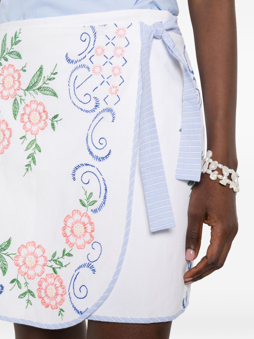Relax Re-Lux Skirts - WHITE | c2be1b393097fb5968d9ab65d623416bdadf15aa