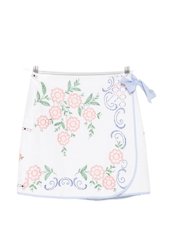 Relax Re-Lux Skirts - WHITE | 6d101e6d20a2808d5a8642c58df91ceeeeca897c