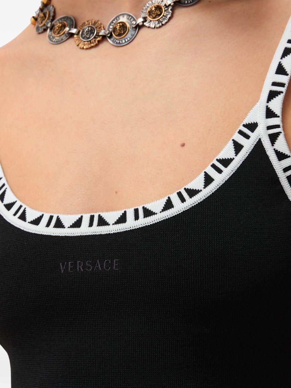 Versace Top - BLACK | 86efafb08f133d93f2284dfeab3dd248a0ab9b3d