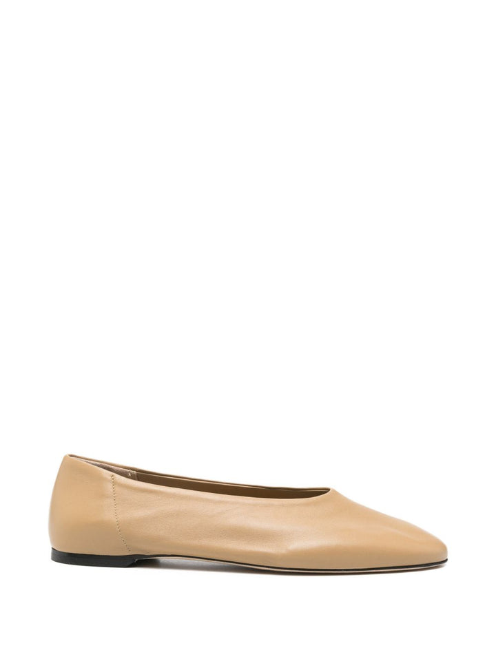 Toteme Pre Flat shoes - BEIGE | 593815fba72b01fc466d85db5293669f5b807ce5