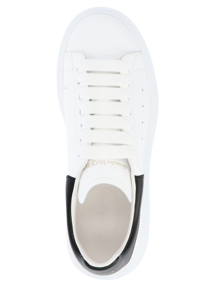 Mcqueen Oversize Sole Sneakers - Bianco/Nero | c7398b304a91d05a5b87aafbf248714fa06542e7