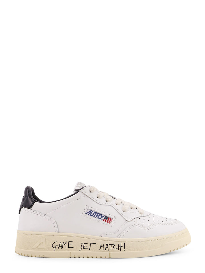 Autry Sneakers - Light and natural | 3d442fe3c3deeb0fba6ad9a3b947e7672ed69bef