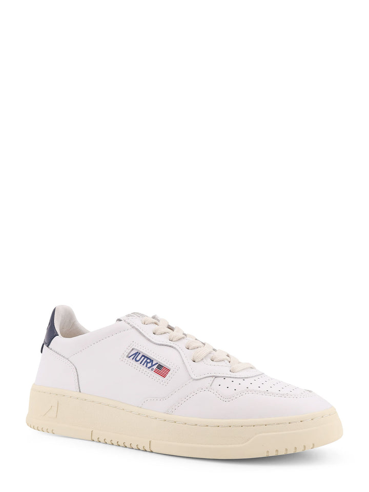 Autry Sneakers - Light and natural | 2d89632386de1f67b3e060b73ba0b1647be25e8e