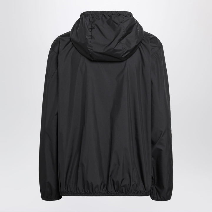 Moncler Coats & Jackets - Nero | e16f4e81b0e2677d21928787ea4aaa9395353028