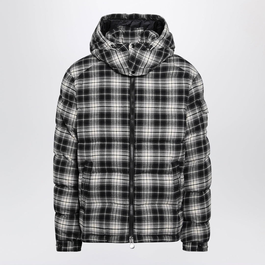 Moncler Coats & Jackets - Nero | a24be0e6e9751f5bc9fd4905e404d61c19d24644