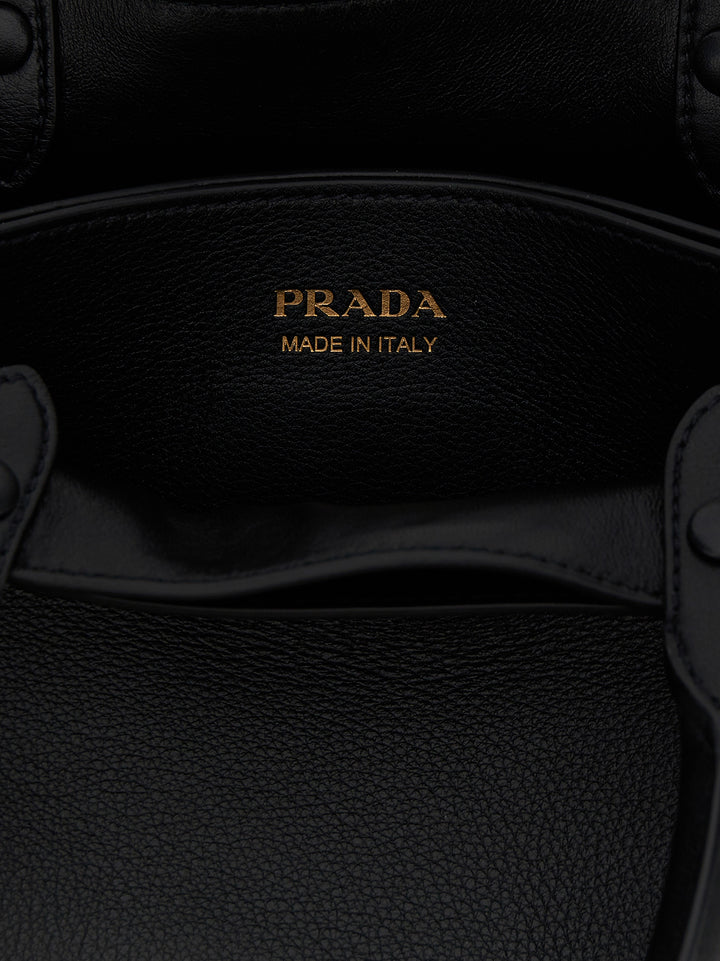 Prada Prada Buckle Small Borse a Mano - Nero | beffae1a8a3954f33f4ff36e573638aa234b2d97