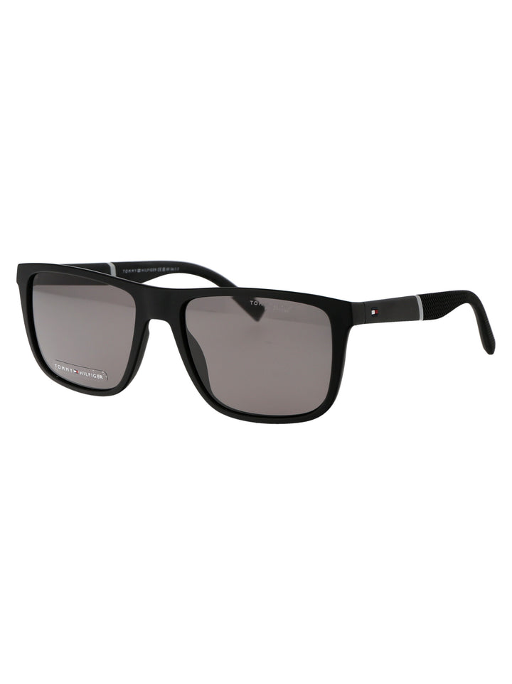 Tommy Hilfiger SUNGLASSES - Nero | e65ea1cfc719d5c963bd0244ab8e909bd996f0f3