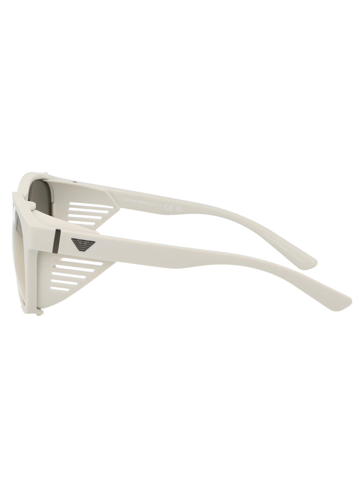 Emporio Armani SUNGLASSES - Bianco | df8aab9ba807ef97010630273230654286f25d83