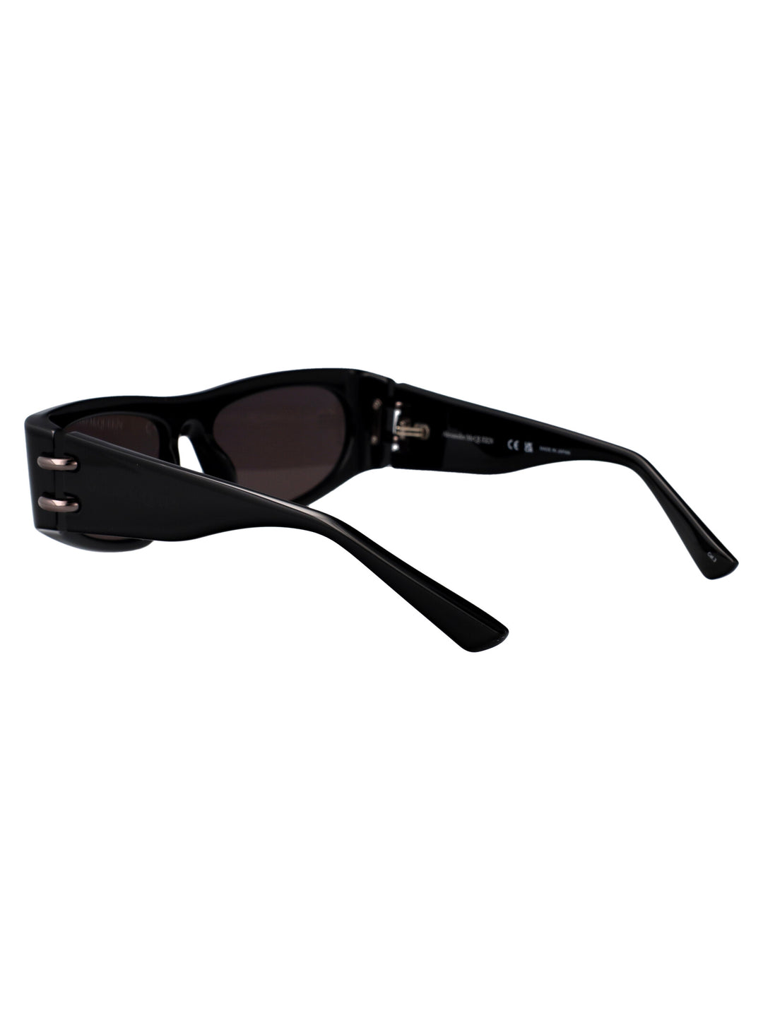 Alexander Mcqueen SUNGLASSES - Nero | 1e31e6b27cf020e91bfe756ede04bcbc5aa8d7e7