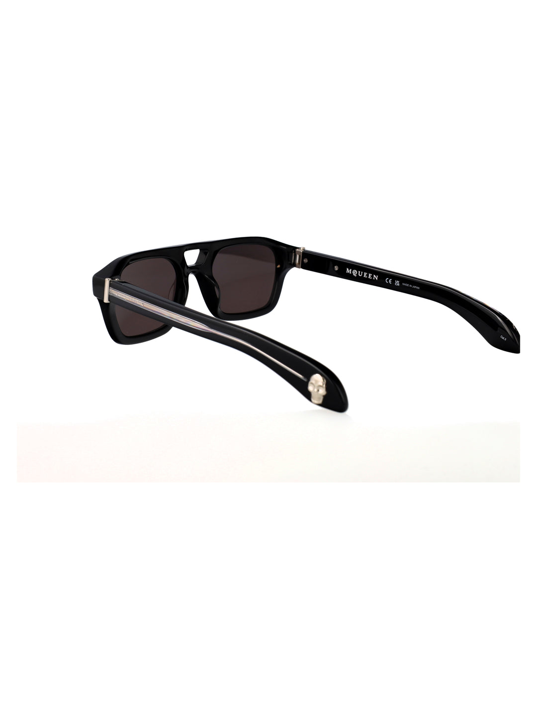 Alexander Mcqueen SUNGLASSES - Nero | 0f08e88e2d931c99297cbb7def958e527f03d959