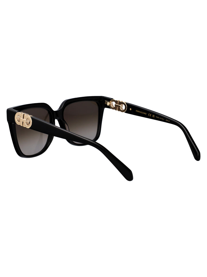 Salvatore Ferragamo SUNGLASSES - Nero | ec67012cc0212a3ed01dca0b3c3adcafe78a1fd3