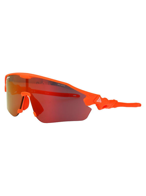 NIKEACGVISTAPEAKIQ9341X SQUARED Sunglasses