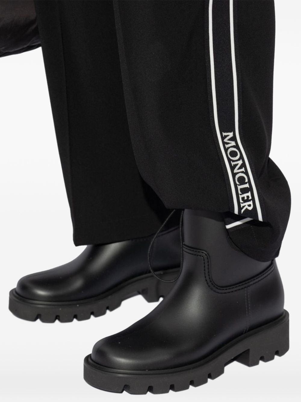 Moncler Boots - BLACK | d9539cabc1f52077daa393d5dd54dfe8677ba15a
