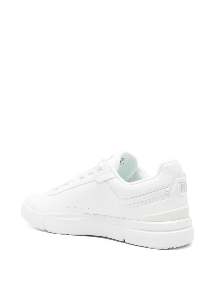 On Sneakers - WHITE | b98e01610b4d3c492c190574701bd08e218aea1b