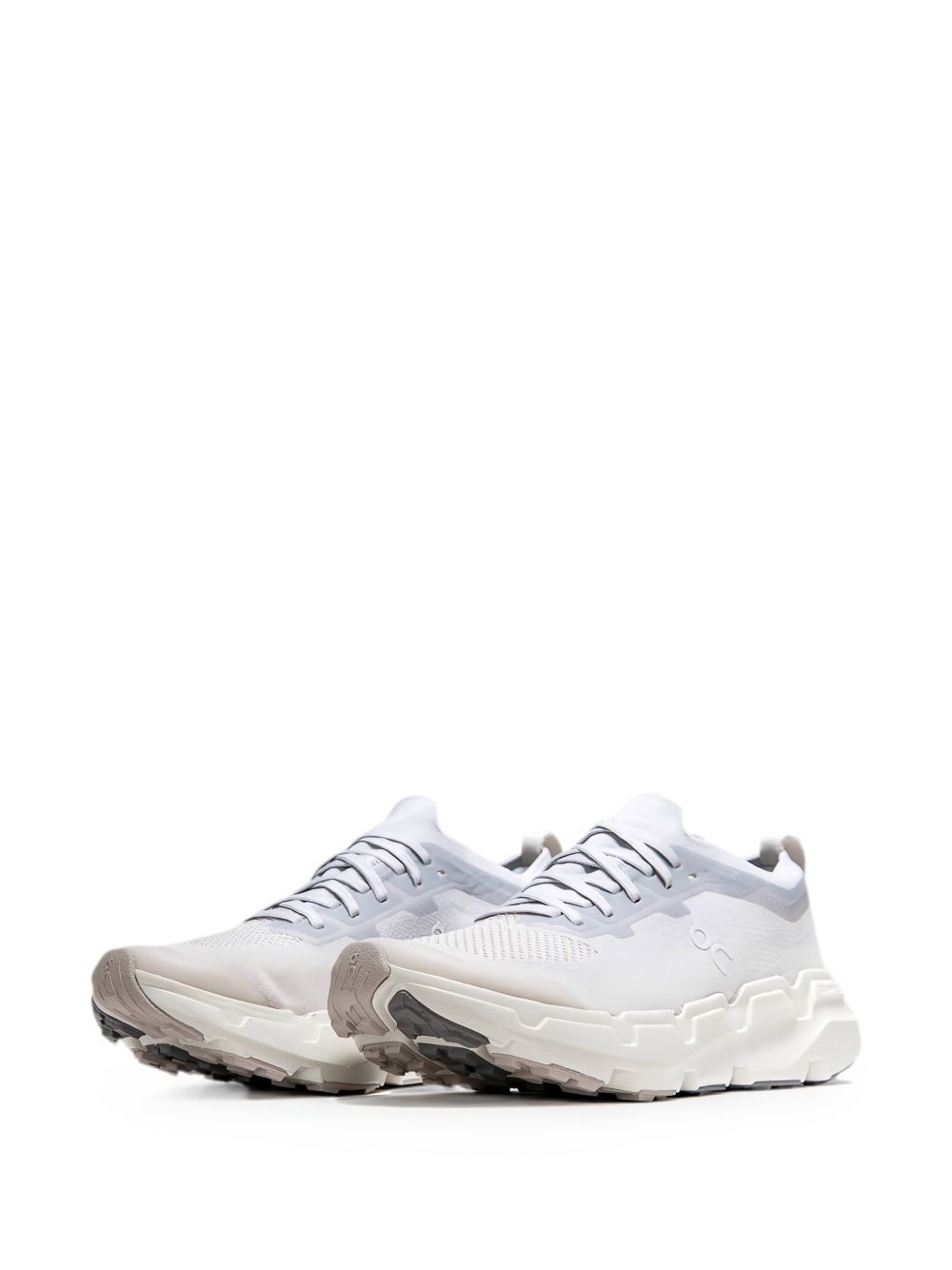 On Sneakers - WHITE | c85817e06abff7ced174beb55205df6d0e421ce7