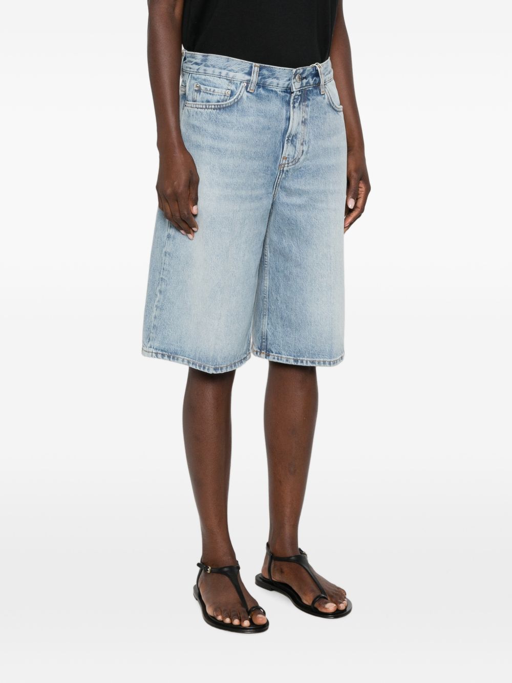 Toteme Pre Shorts - BLUE | 40433041610705e4a5014e98240180338ab038aa