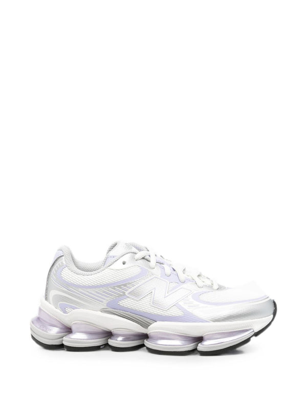 2000 Sneakers