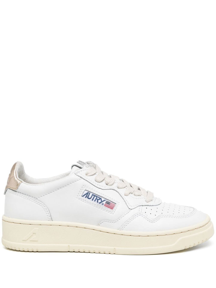 Autry Sneakers - GOLD | 41695ce626d7057947510dd2e9bb84ecd4d469bb