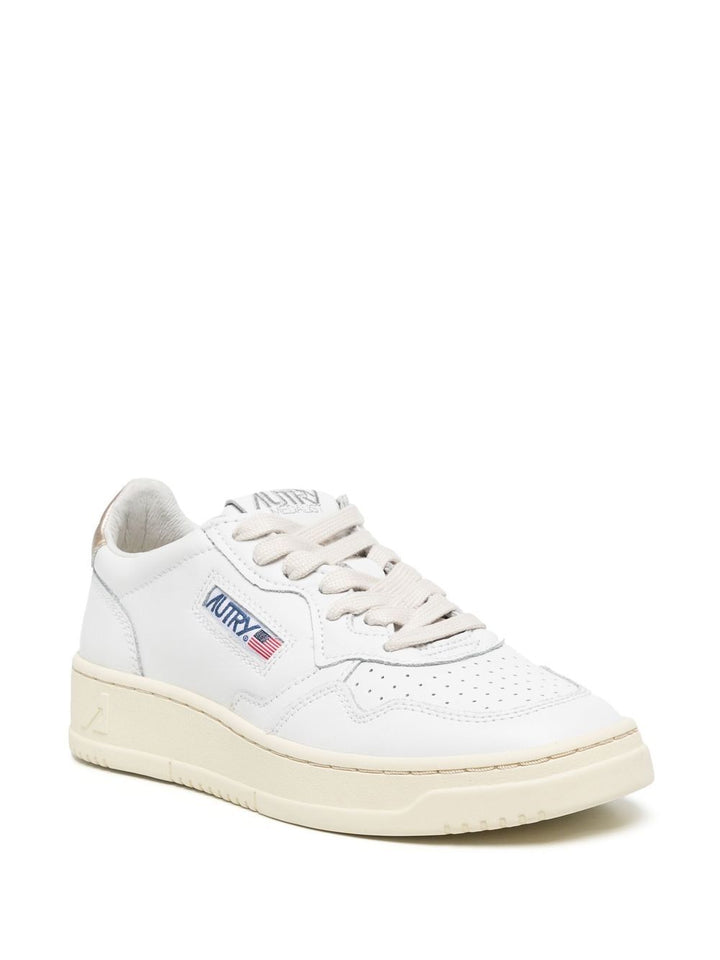 Autry Sneakers - GOLD | af11f01531cb6a2c2383b466c5c67f1672e89572