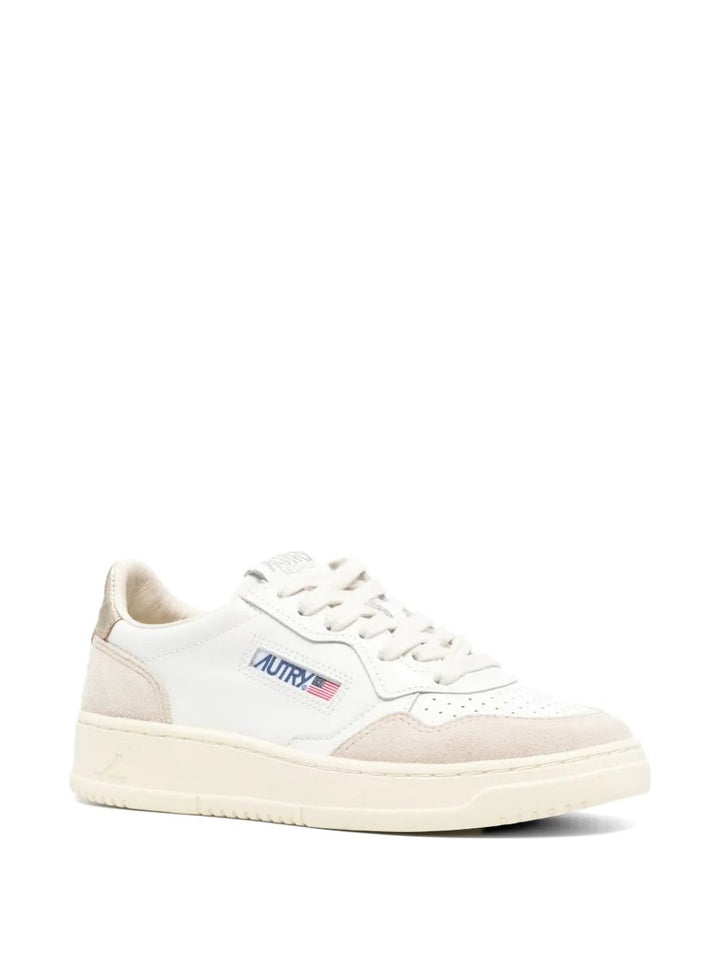 Autry Sneakers - GOLD | dac6a5df4b7493d06c8d5b355c8f480ff0278d41