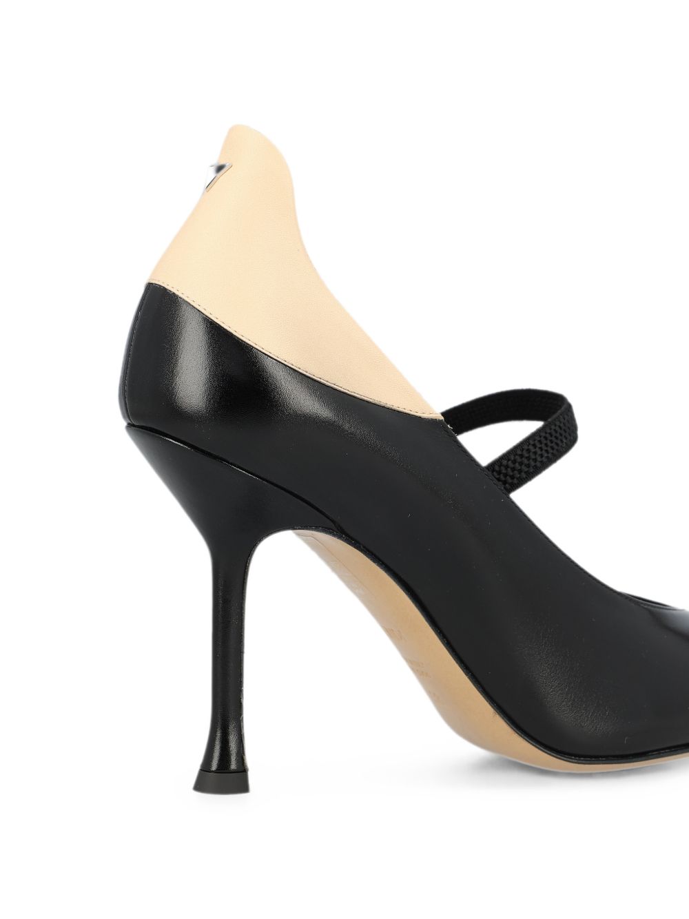 Fendi With Heel - BLACK | 7df4dbd86d3e70781f25b9052b6bd20bba3a1e0e