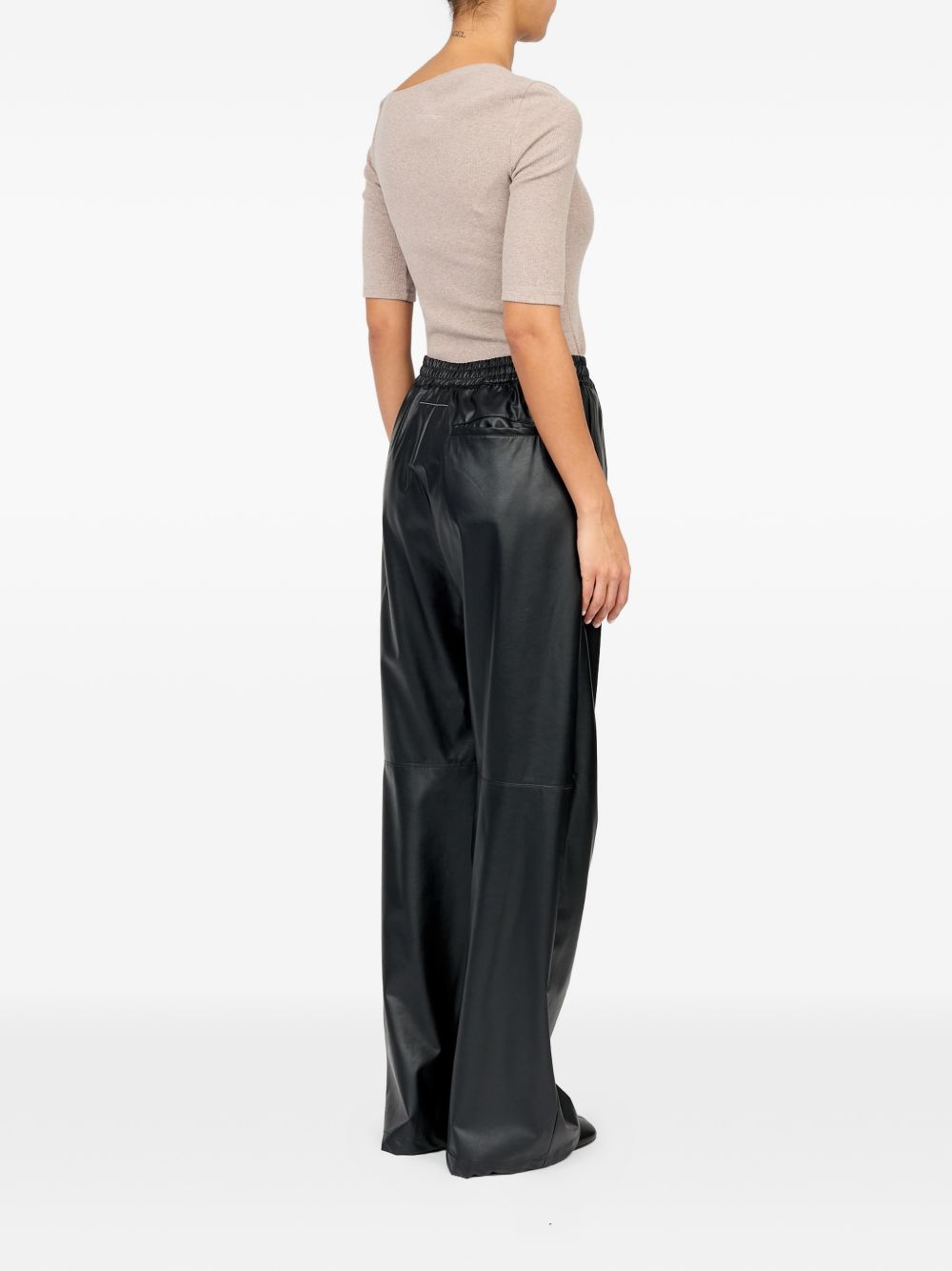 Mm6 Maison Margiela Trousers - BLACK | 18835bc2f1343109b068b075937e099227778433