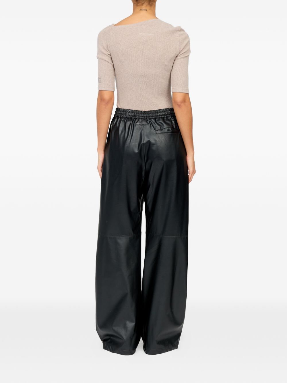 Mm6 Maison Margiela Trousers - BLACK | 660dac7c2b7c9443517356c82b2ed24dac2d2307
