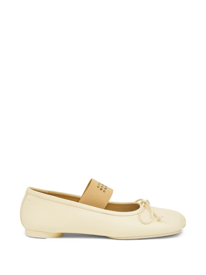 Mm6 Maison Margiela Flat shoes - WHITE | 71eae114e2bbd0fcf0f5fd13a559ece471f4fc71