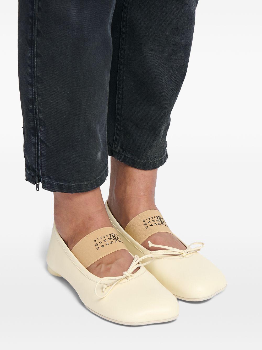 Mm6 Maison Margiela Flat shoes - WHITE | 0c606ab757fa3a956881ca27267b3de3b16cb533
