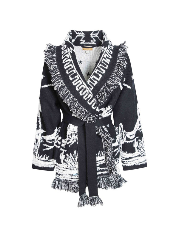 Schwarze Pullover