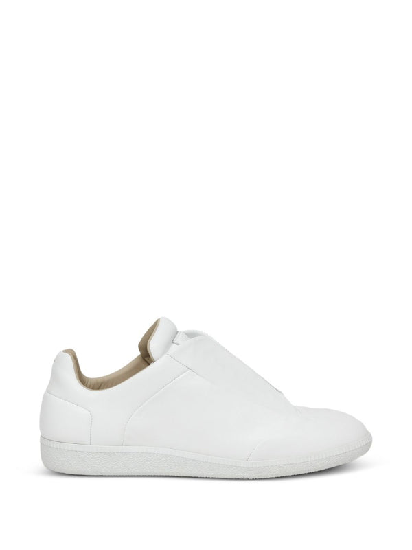 Future Low Sneakers