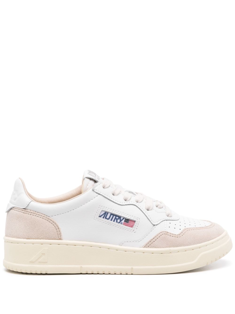 Autry Sneakers - WHITE | 01bc4dcc8b9cd6b2cbb70c1f71b31a8fb9af4183