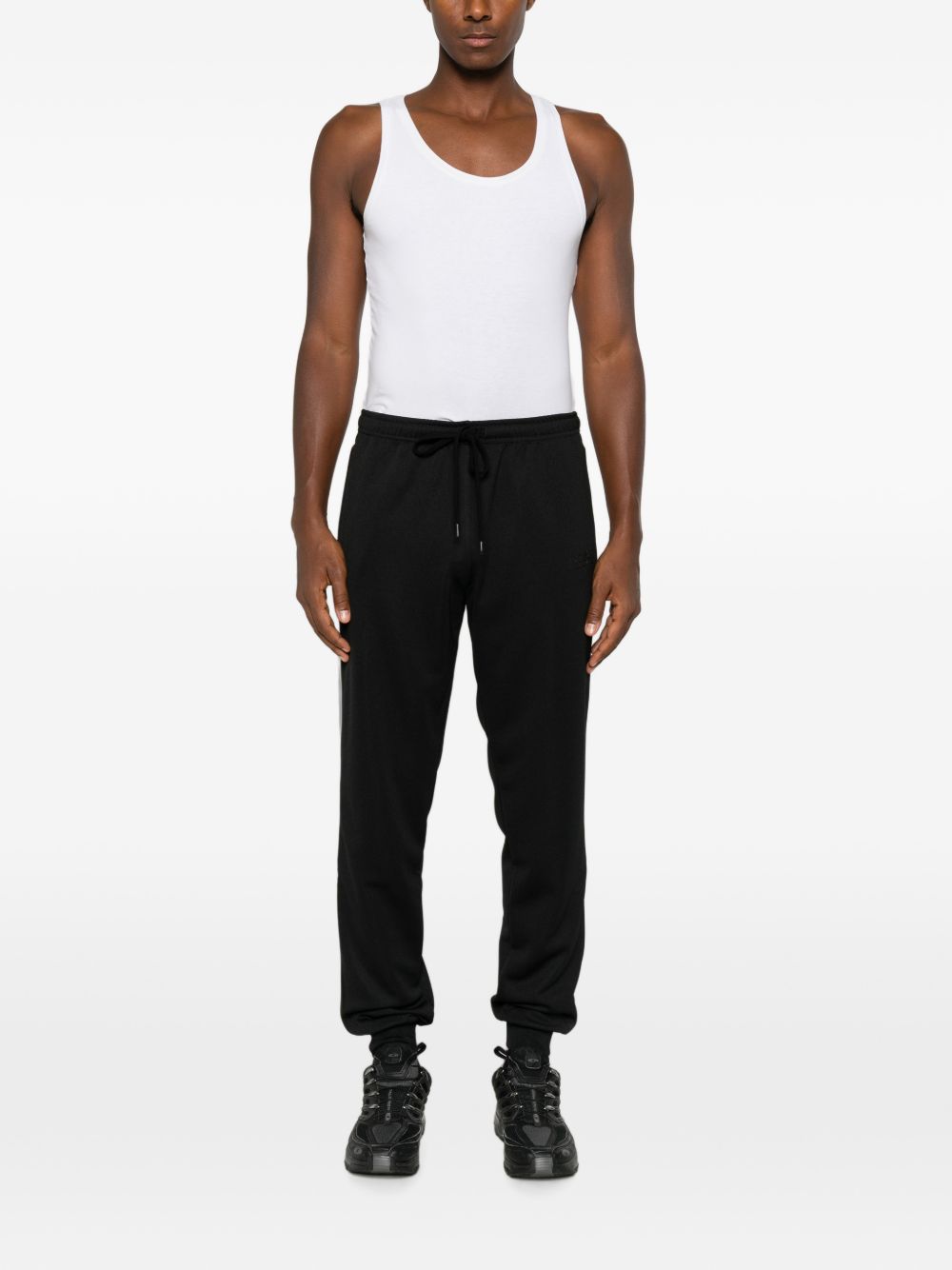 Mm6 Maison Margiela Trousers - BLACK | a8dfd7b59d1a858194cf5e930d01506a184721d1
