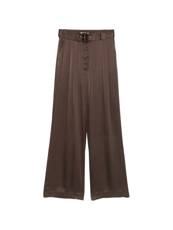 Pantalones de seda con pliegues