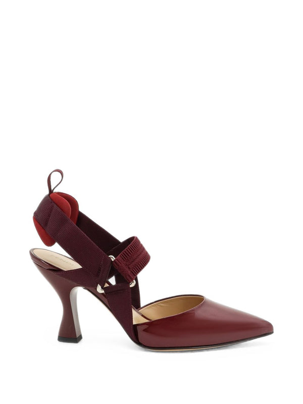 Zapatos de tacón de charol Colibrí