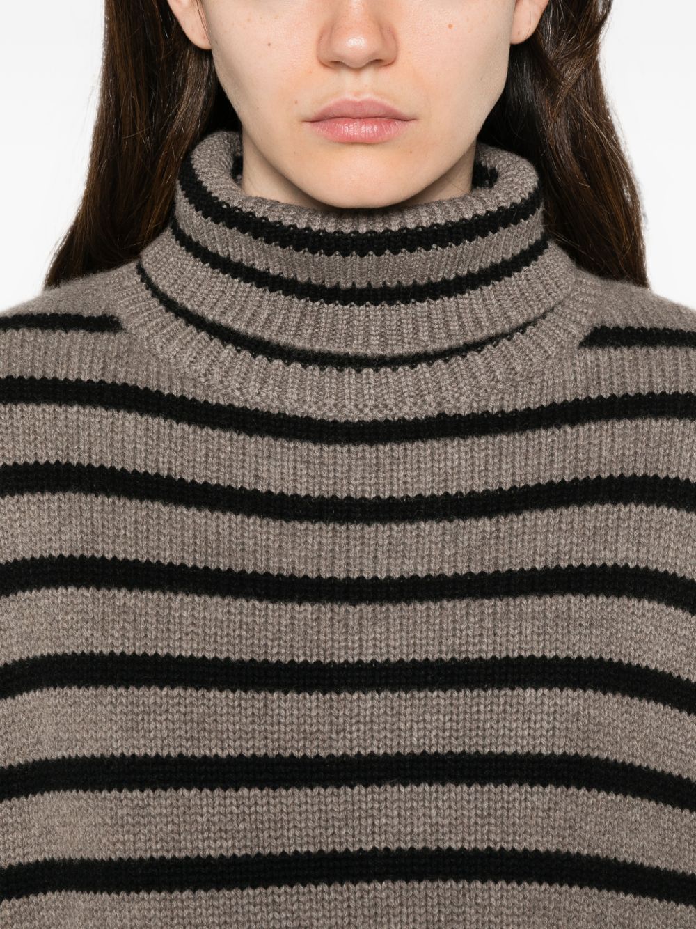 Lisa Yang Sweaters - BEIGE | c3872367387e420be7178102ab4d967535974cd1