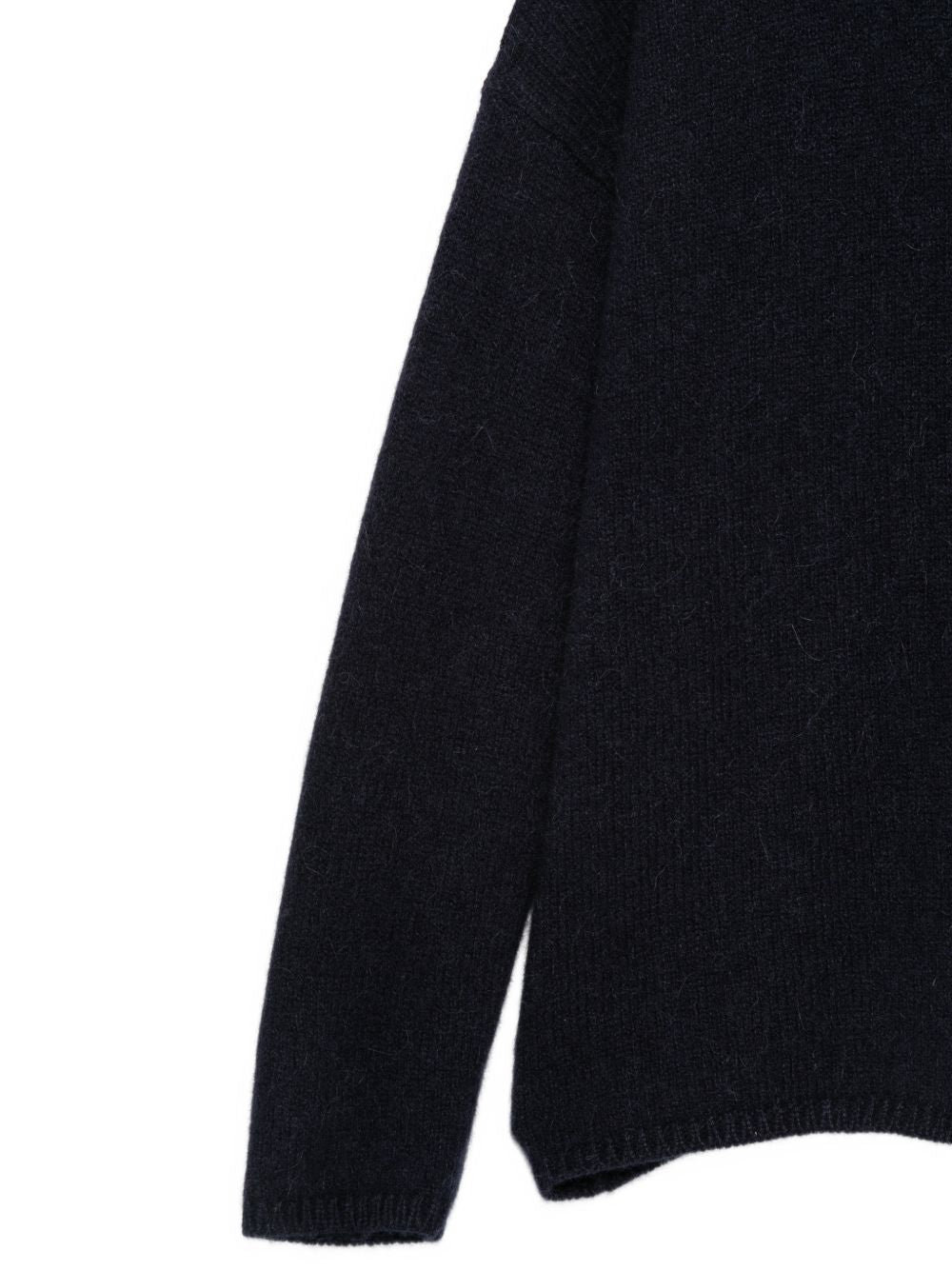 Apuntob Sweaters - BLUE | babaeca68879226b5d5ee3d99fe2441e3f92d18e