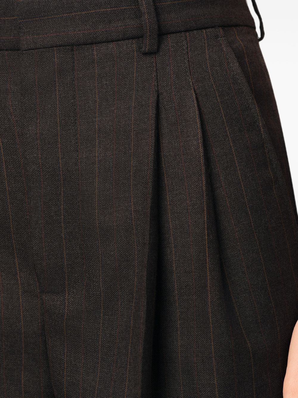 Ami Paris Trousers - GREY | 313f2eab9181f3004cf6fc09533210488d393a58