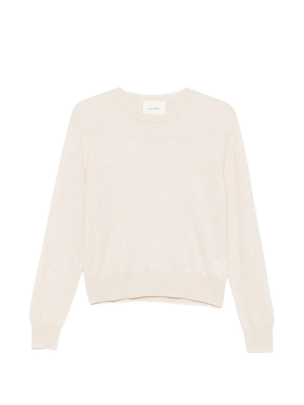 Greer Maglione in Cashmere