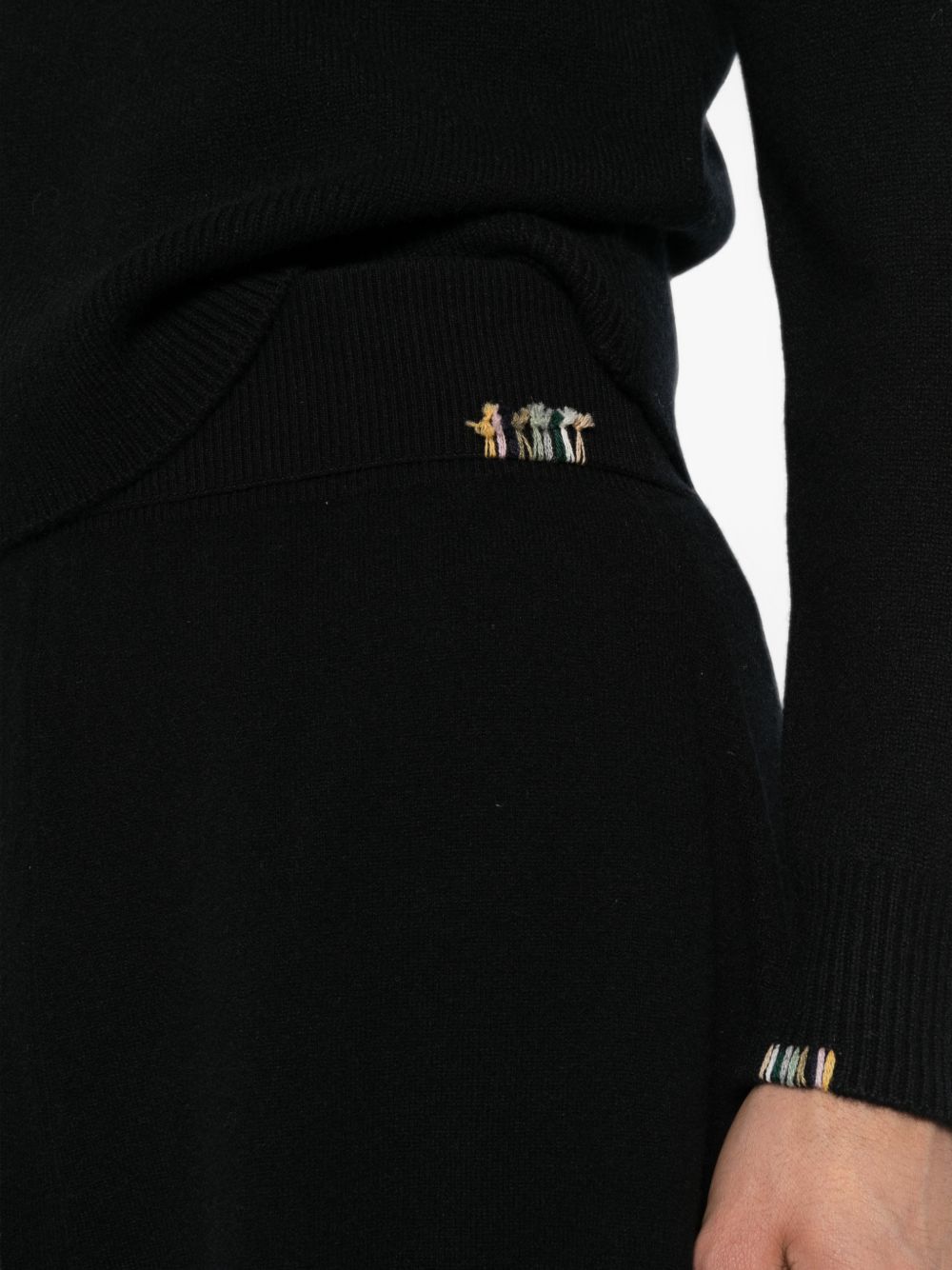 Extreme Cashmere Skirts - BLACK | 4076230c9b7f99cddbb5900a2cbe89362374a7d8
