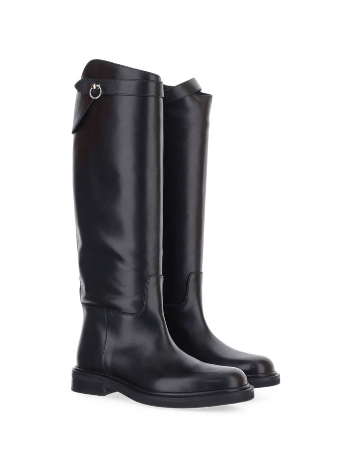Poeve Boots - BLACK | bff70a35f76cc5ee935770dbc26fbc0fed98231a