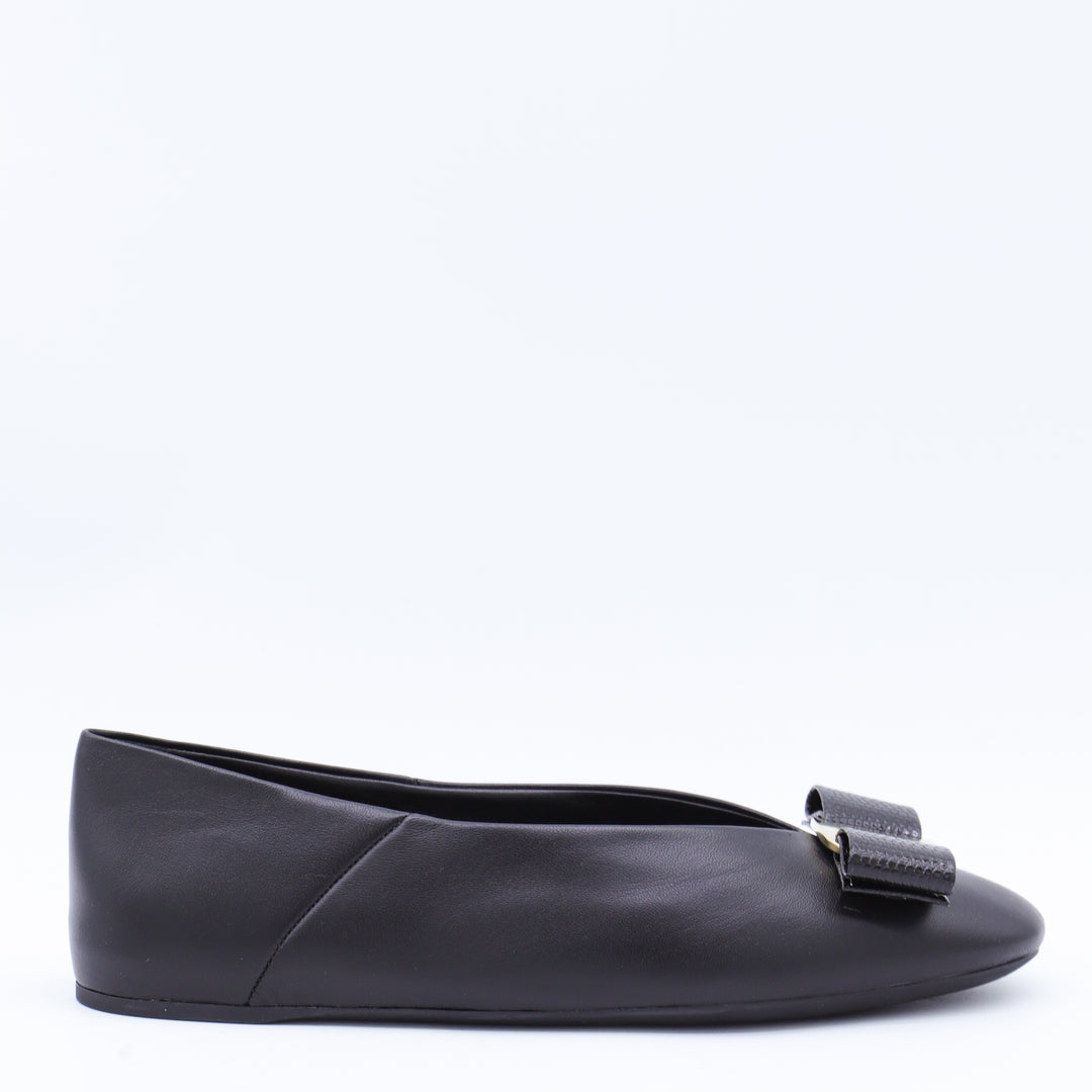 Ferragamo Flat shoes - Blacks and greys | 60641eacaeb8772bab450b5a2dc5d0a3d483eb45