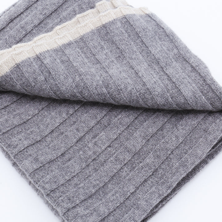 Brunello Cucinelli Scarfs - Grigio medio | b5d23b61a7f2625dd5481095c82caa42cdd840f1