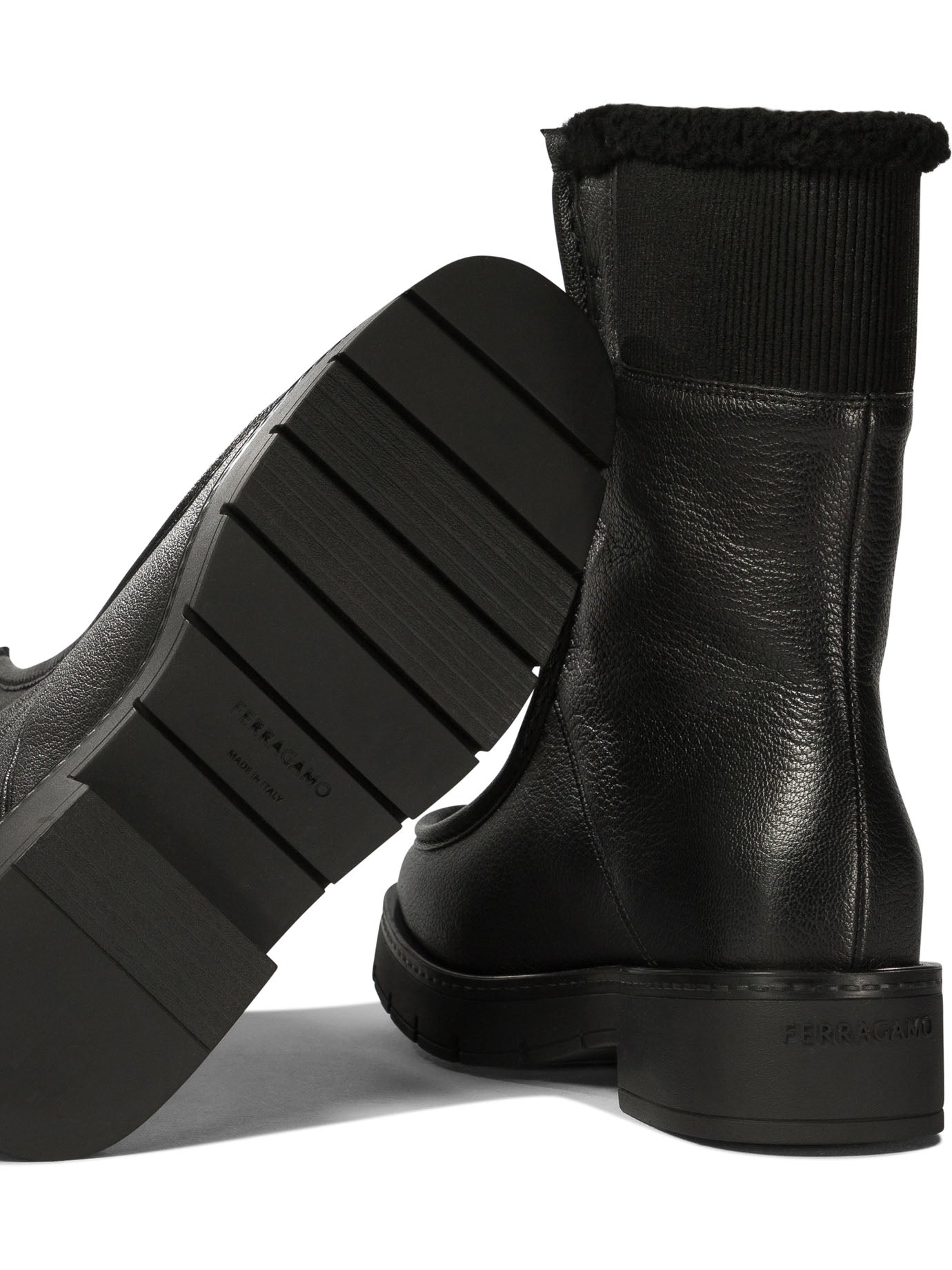 Ferragamo stivali deals